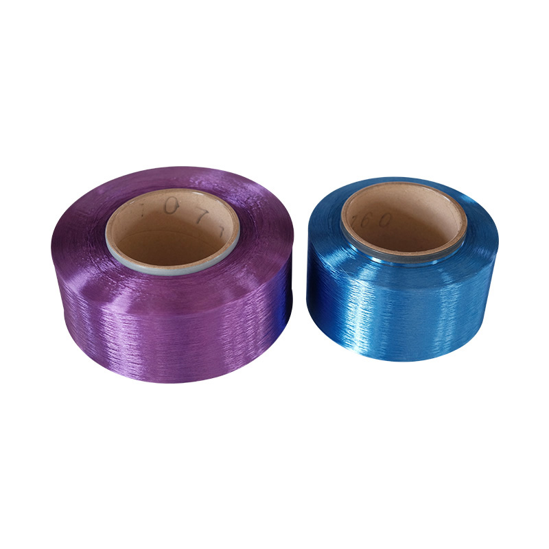 Barevná série dutých zkadeřených přízí HOY